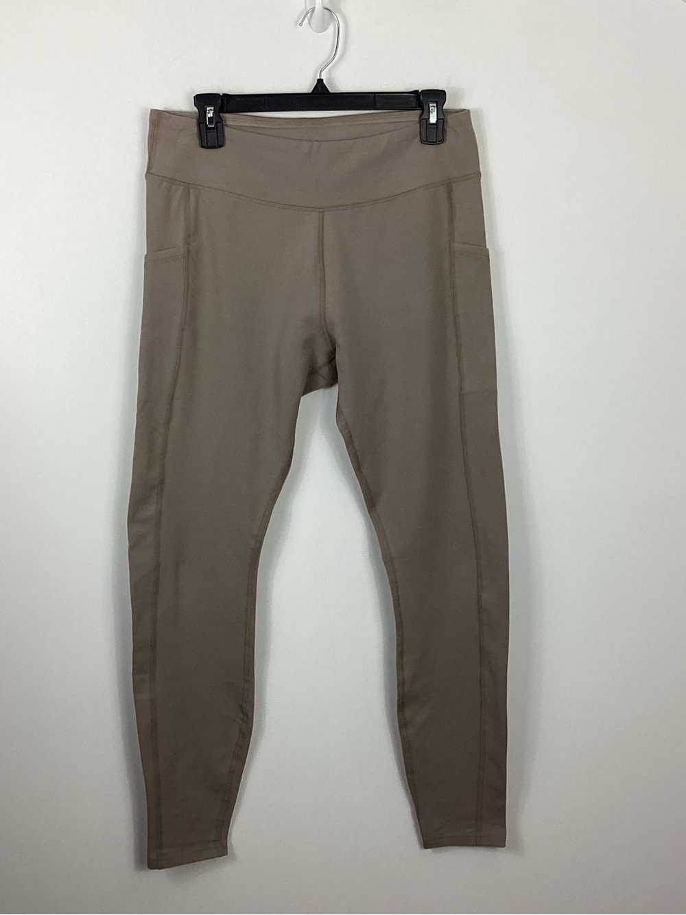 Pact On The Go-To Leggings Size Large